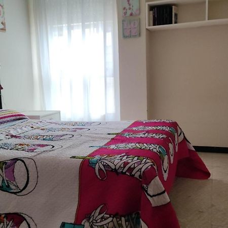 Amplio Piso En Pontedeume Apartment ภายนอก รูปภาพ